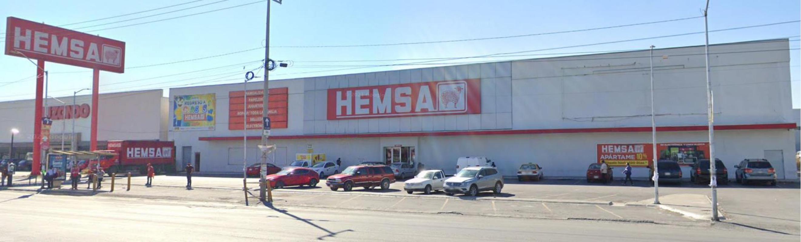 Local Comercial en Renta en Sabinal, Pueblo Nuevo, Apodaca 2,080 m² · Foto 4